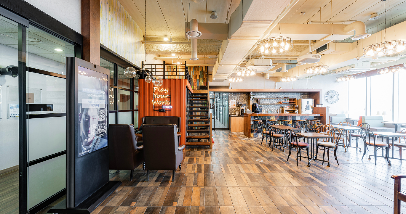 개방형 업무 공간 이미지3